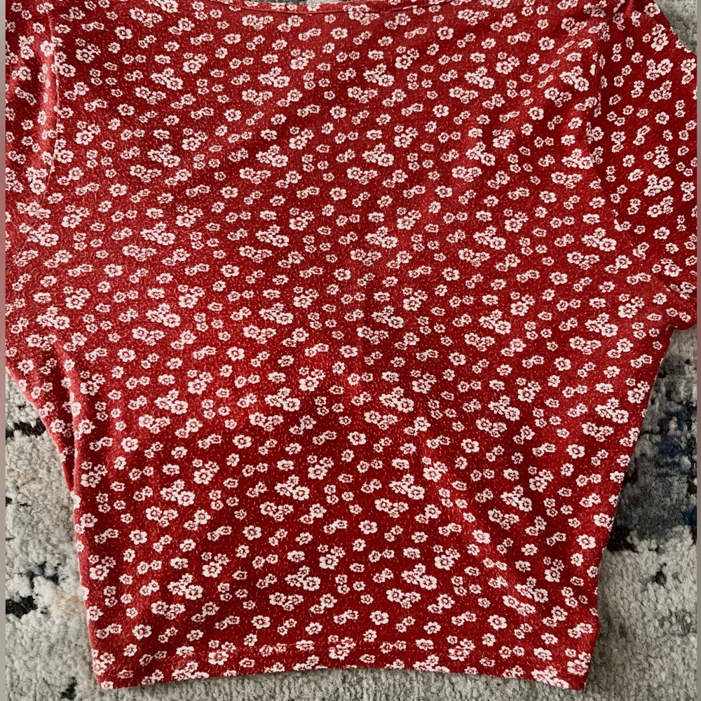 Red Floral Top - Picture 2 of 4